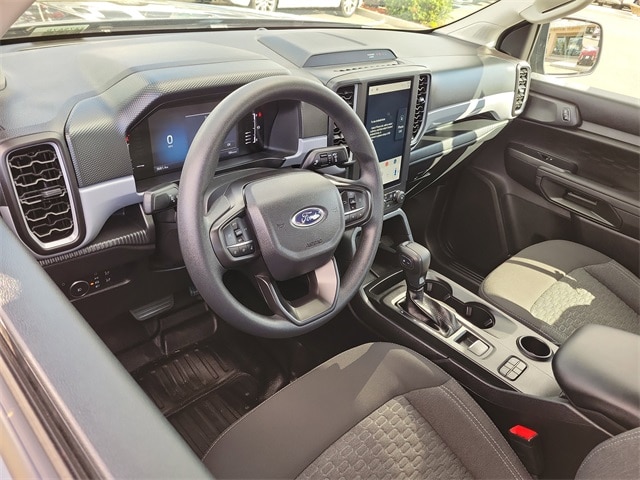 2025 Ford Ranger XL photo 2