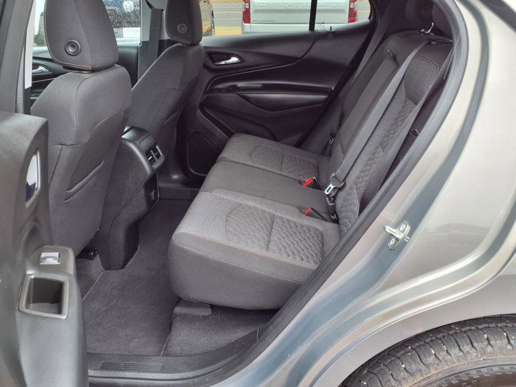 2018 Chevrolet Equinox LT photo 14