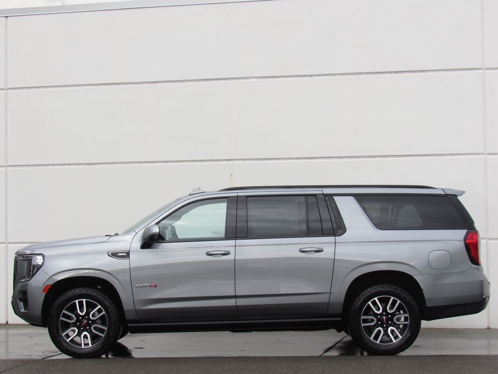 2023 Gmc Yukon XL AT4 photo 4