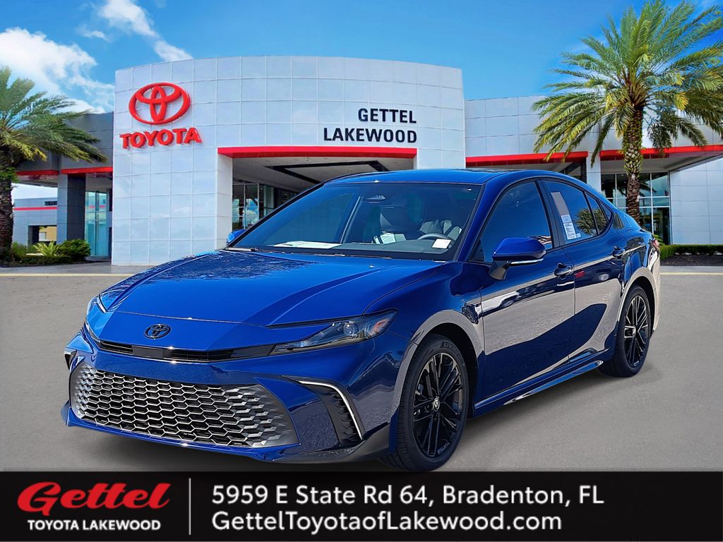 2026 Toyota Camry SE's photo