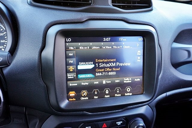 Certified Used 2022 White Jeep Latitude image 23