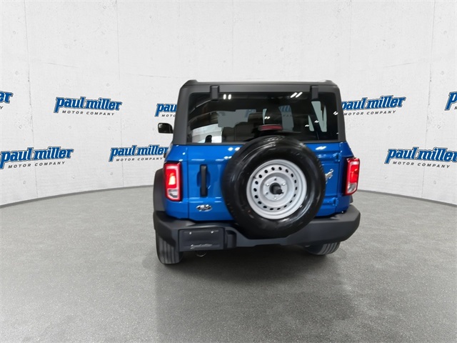 2025 Ford Bronco Base photo 9