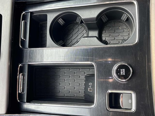 2022 Lincoln Aviator Standard photo 44