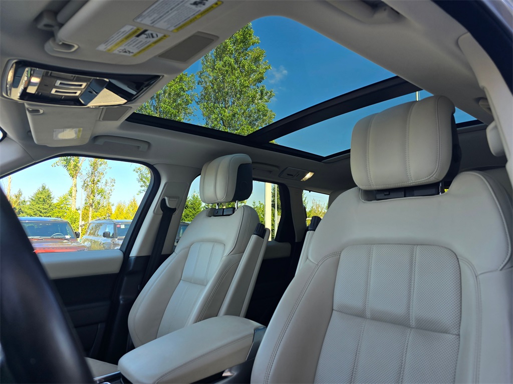2021 Land Rover Range Rover Sport HSE Silver Edition photo 20