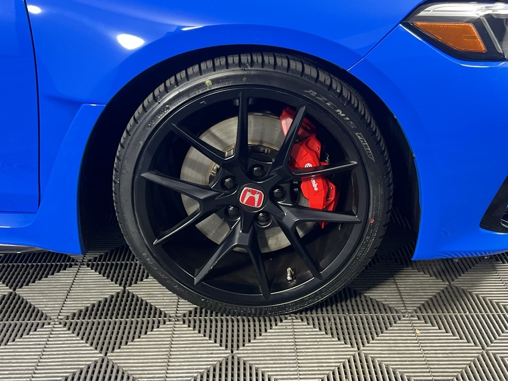 2024 Honda Civic Type R photo 2