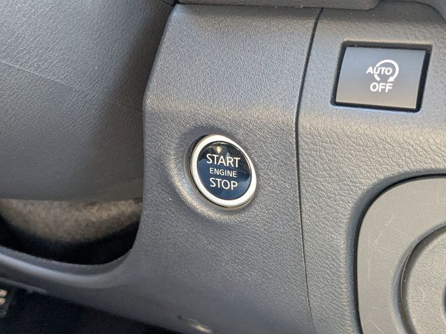 2025 Nissan Frontier SV photo 23