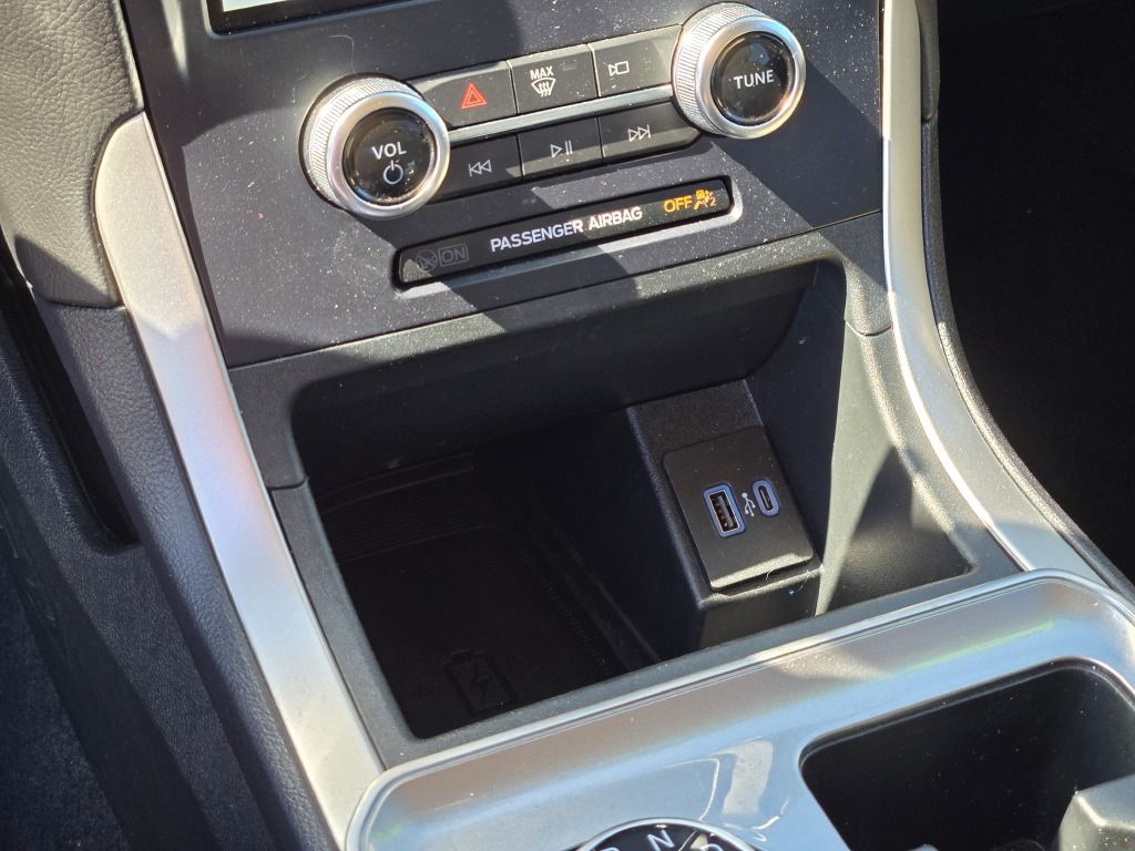 2024 Ford Edge SEL photo 21