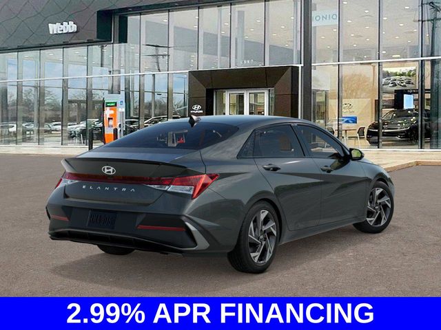 2025 Hyundai Elantra SEL Sport photo 3