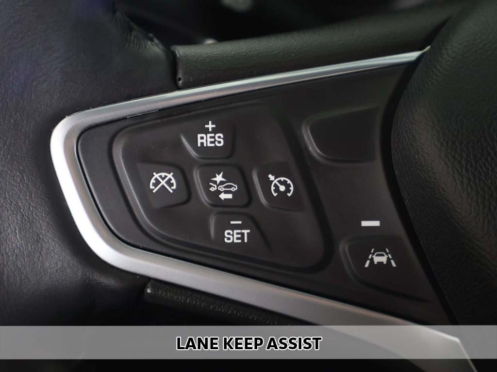 2022 Chevrolet Equinox LT photo 3