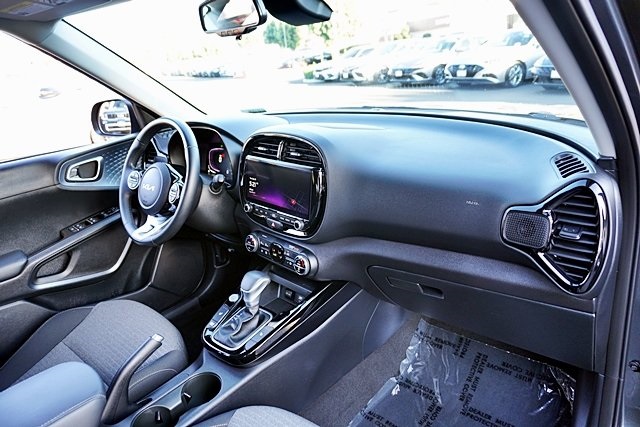 Used 2023 Gray Kia EX image 8