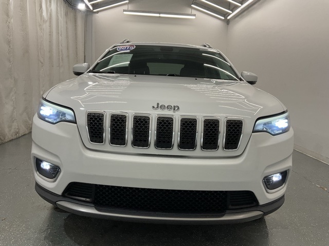 2019 Jeep Cherokee Limited photo 2