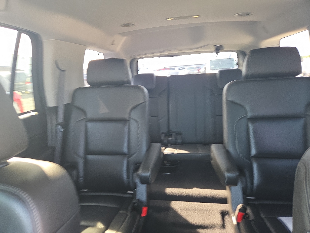 2019 Chevrolet Tahoe LT photo 5