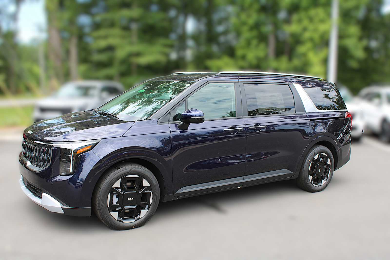 2025 Kia Carnival EX photo 3
