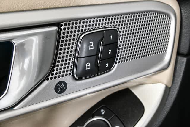 2021 Ford Explorer Limited photo 6