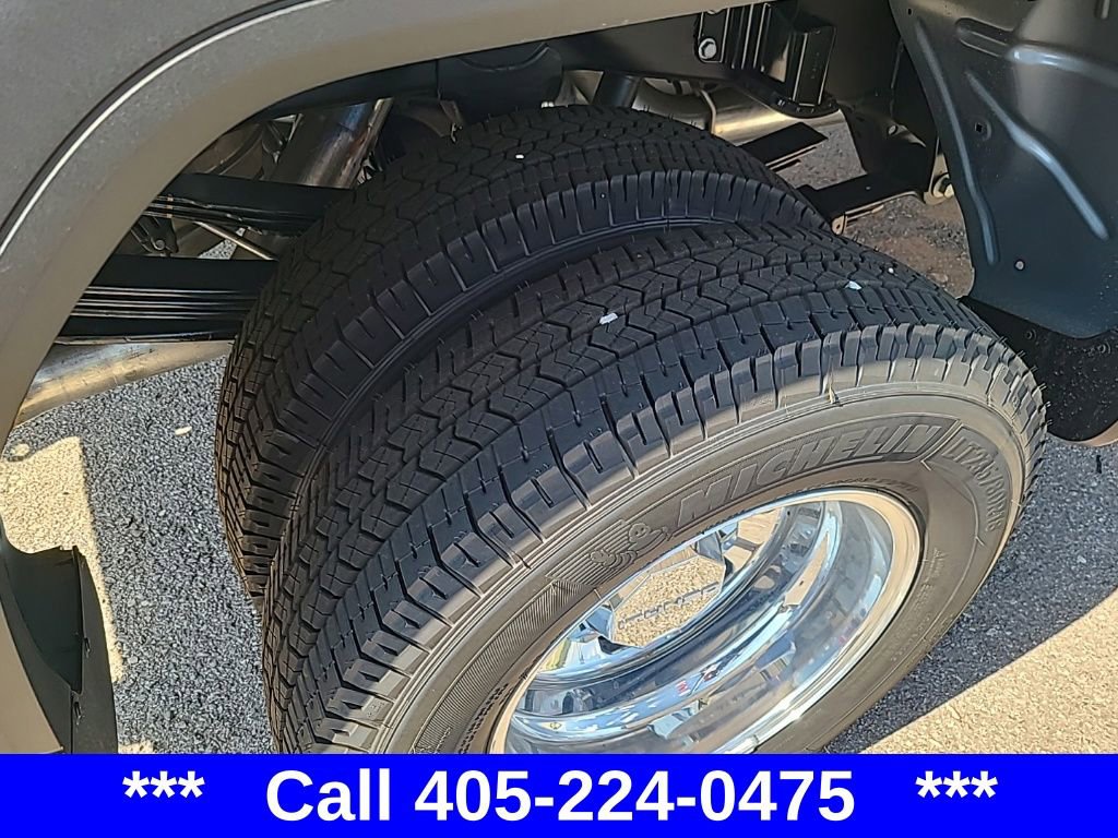 2026 Gmc Sierra 3500 HD Denali photo 11