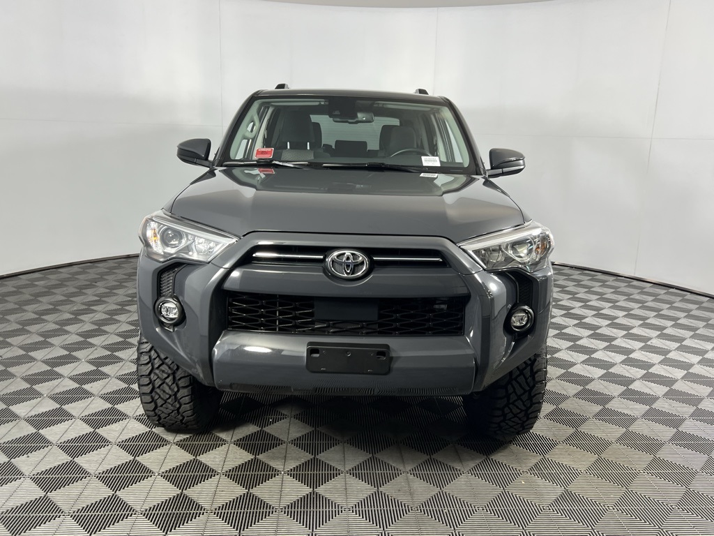2024 Toyota 4Runner SR5 photo 6