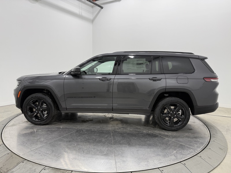 2025 Jeep Grand Cherokee Altitude X photo 4