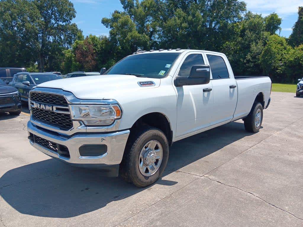 2024 Ram 2500 Tradesman photo 3