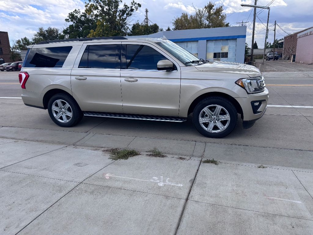 2018 Ford Expedition MAX XLT photo 3