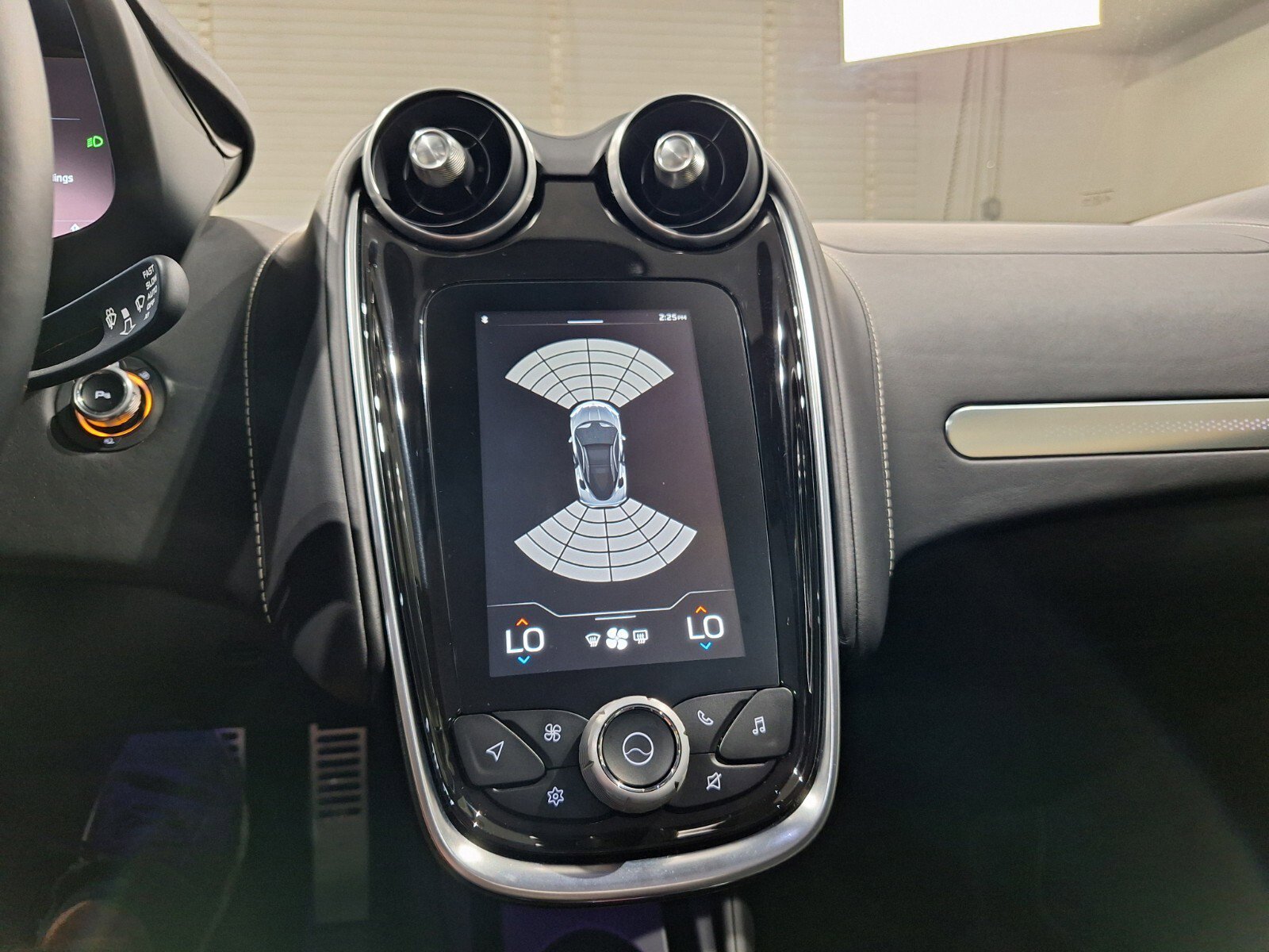 2025 Mclaren GTS photo 17