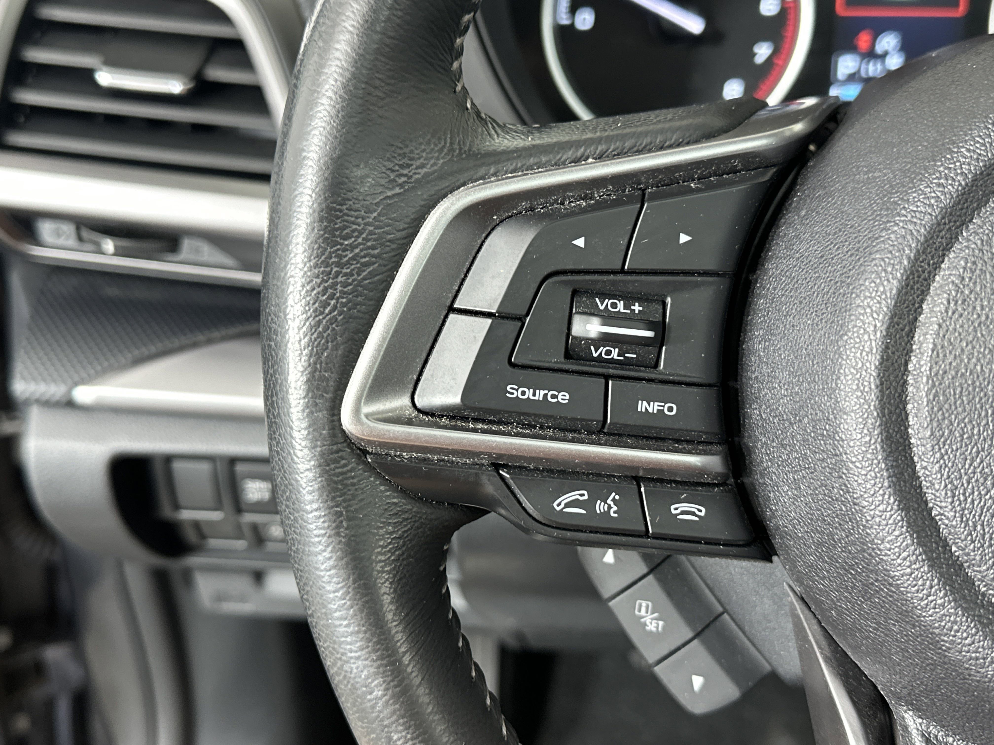 2021 Subaru Forester Premium photo 7