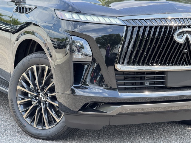 2026 Infiniti QX80 photo 6