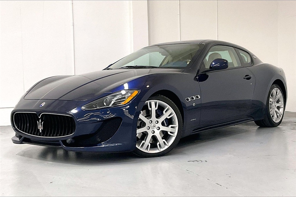 2014 Maserati Granturismo Sport photo 3