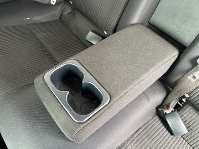 2014 Mitsubishi Lancer ES photo 26