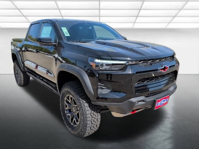 2026 Chevrolet Colorado ZR2's photo