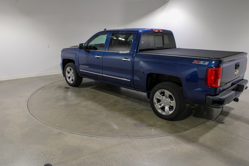 2016 Chevrolet Silverado 1500 LTZ photo 3