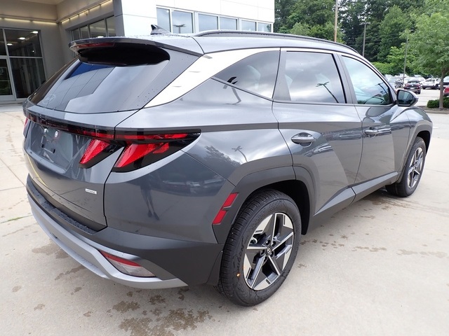 2025 Hyundai Tucson SEL photo 2