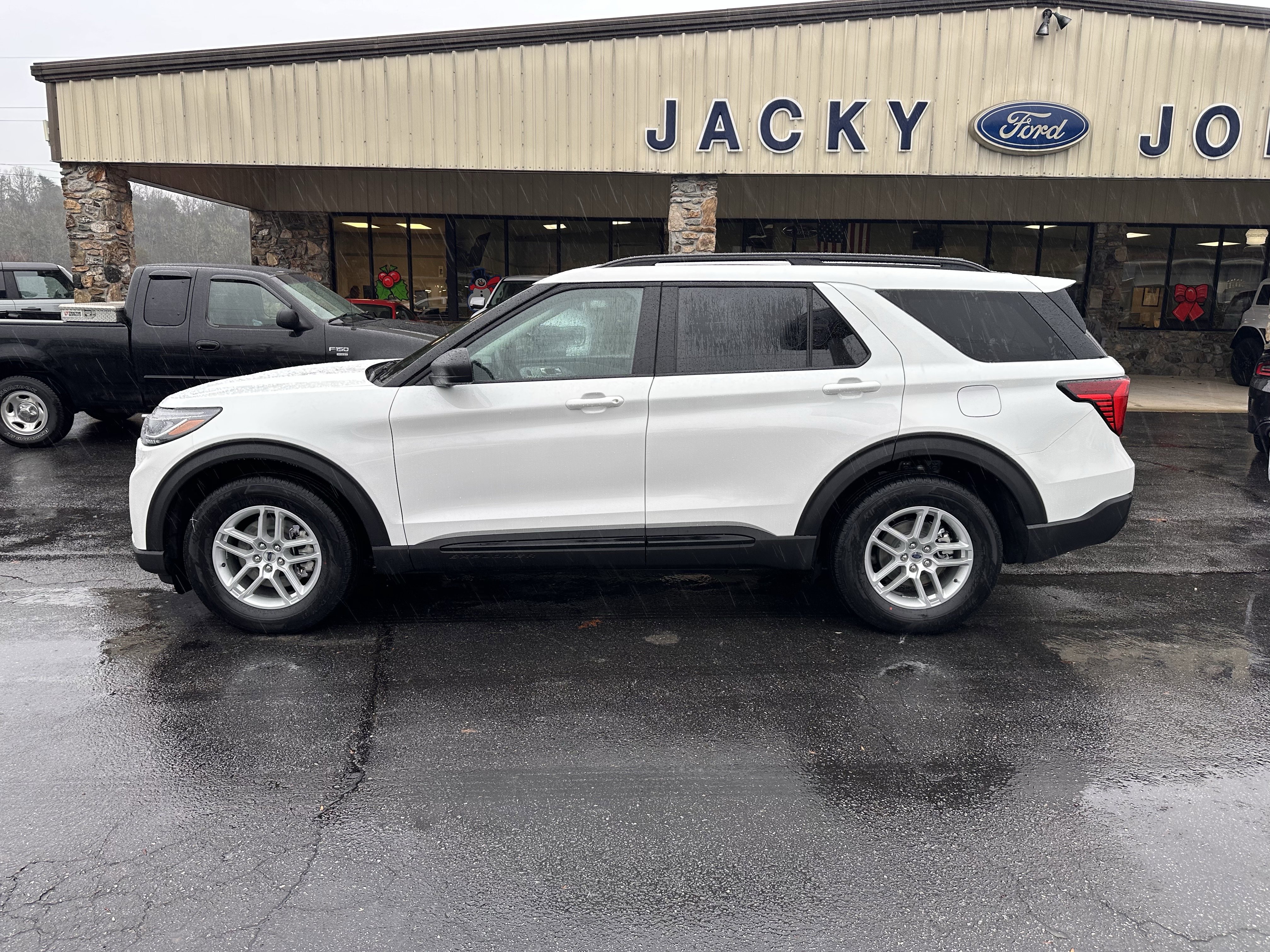 2026 Ford Explorer's photo
