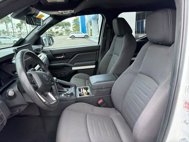 2024 Toyota Tacoma SR5 photo 5