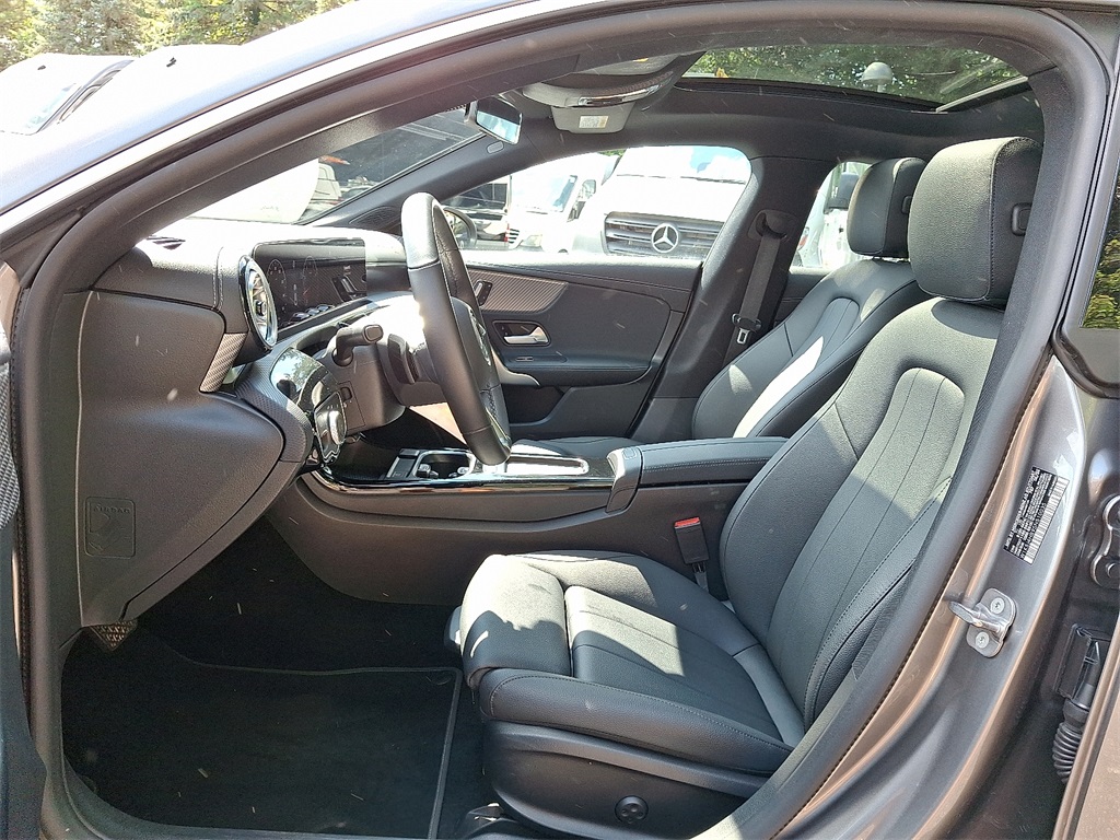 2025 Mercedes Benz CLA 250 4MATIC photo 12