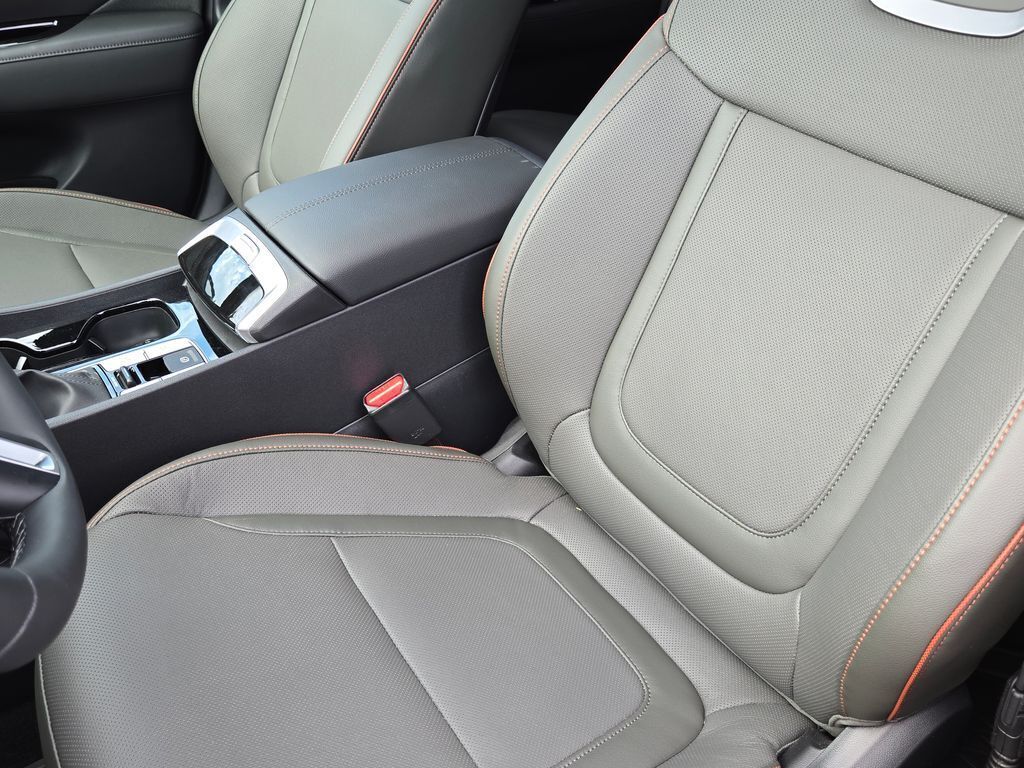 2025 Hyundai Santa Cruz Limited photo 16