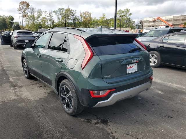 2025 Kia Niro Plug-In Hybrid EX photo 4