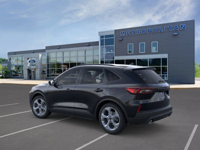 2025 Ford Escape ST-Line photo 4
