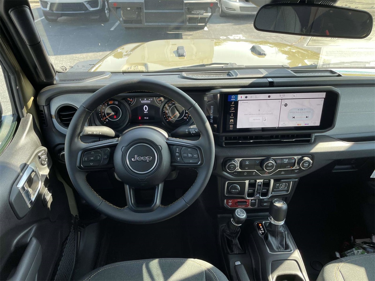 2025 Jeep Wrangler Willys photo 10