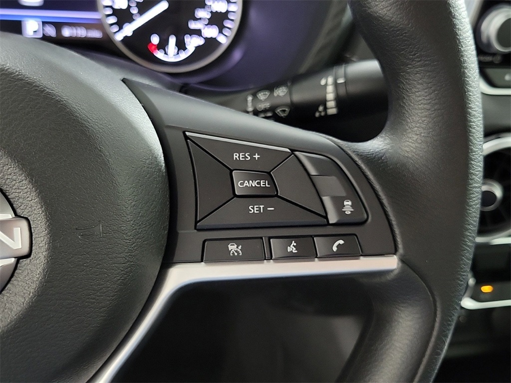 2025 Nissan Sentra SV photo 22