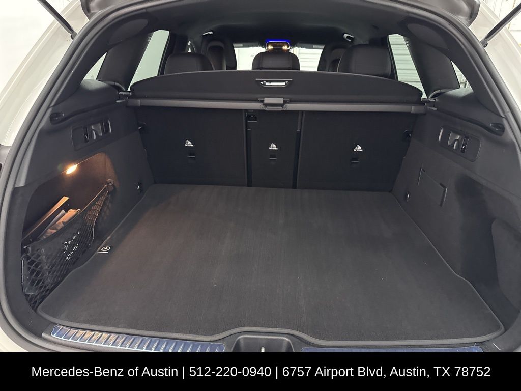 2025 Mercedes Benz GLC 300 photo 20