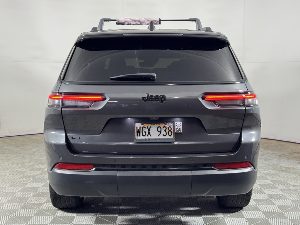 2021 Jeep Grand Cherokee Altitude photo 4