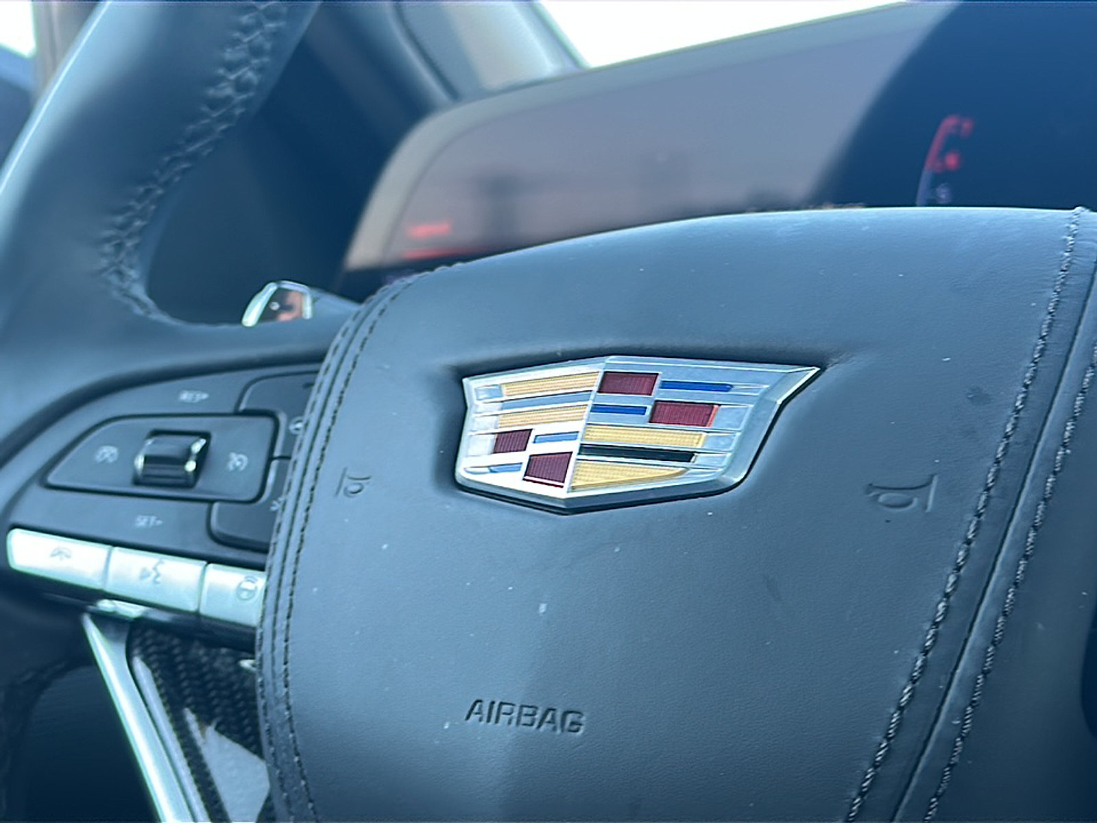 2025 Cadillac CT5 V photo 11