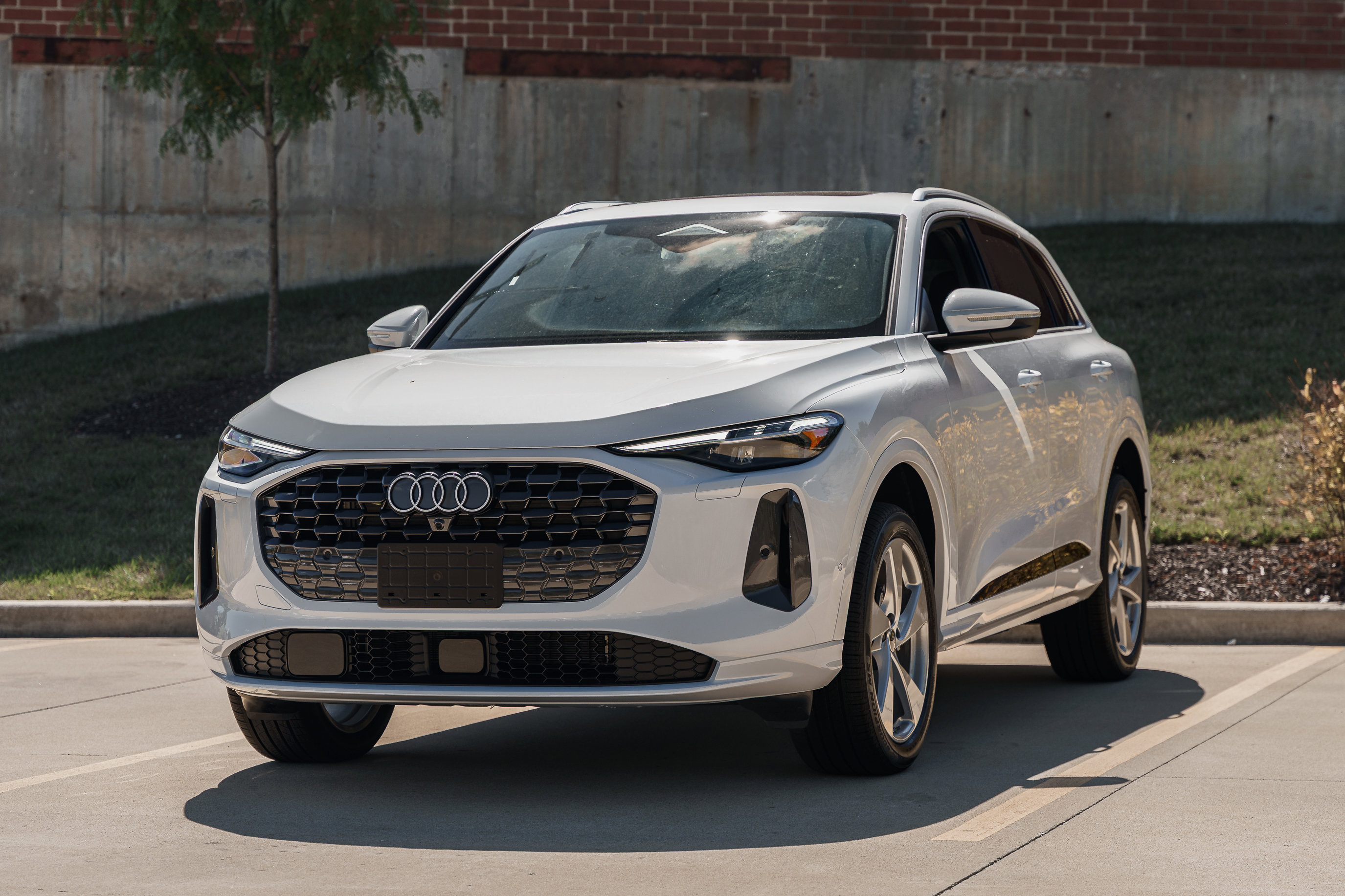 2025 Audi Q5 Premium Plus photo 7