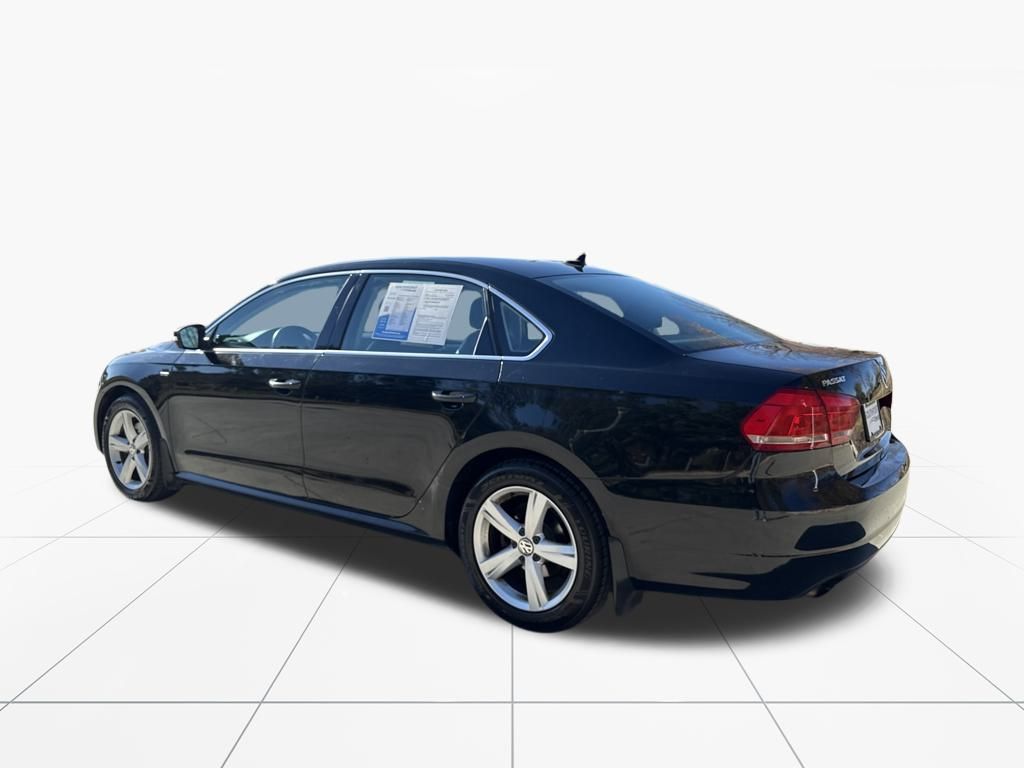 2015 Volkswagen Passat Limited photo 3
