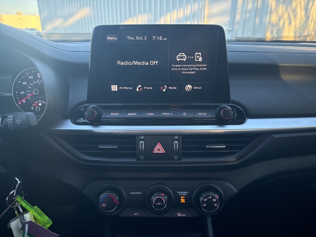 2023 Kia Forte LXS photo 5