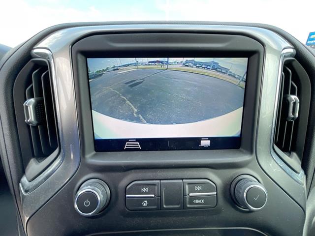 2022 Chevrolet Silverado RST photo 14