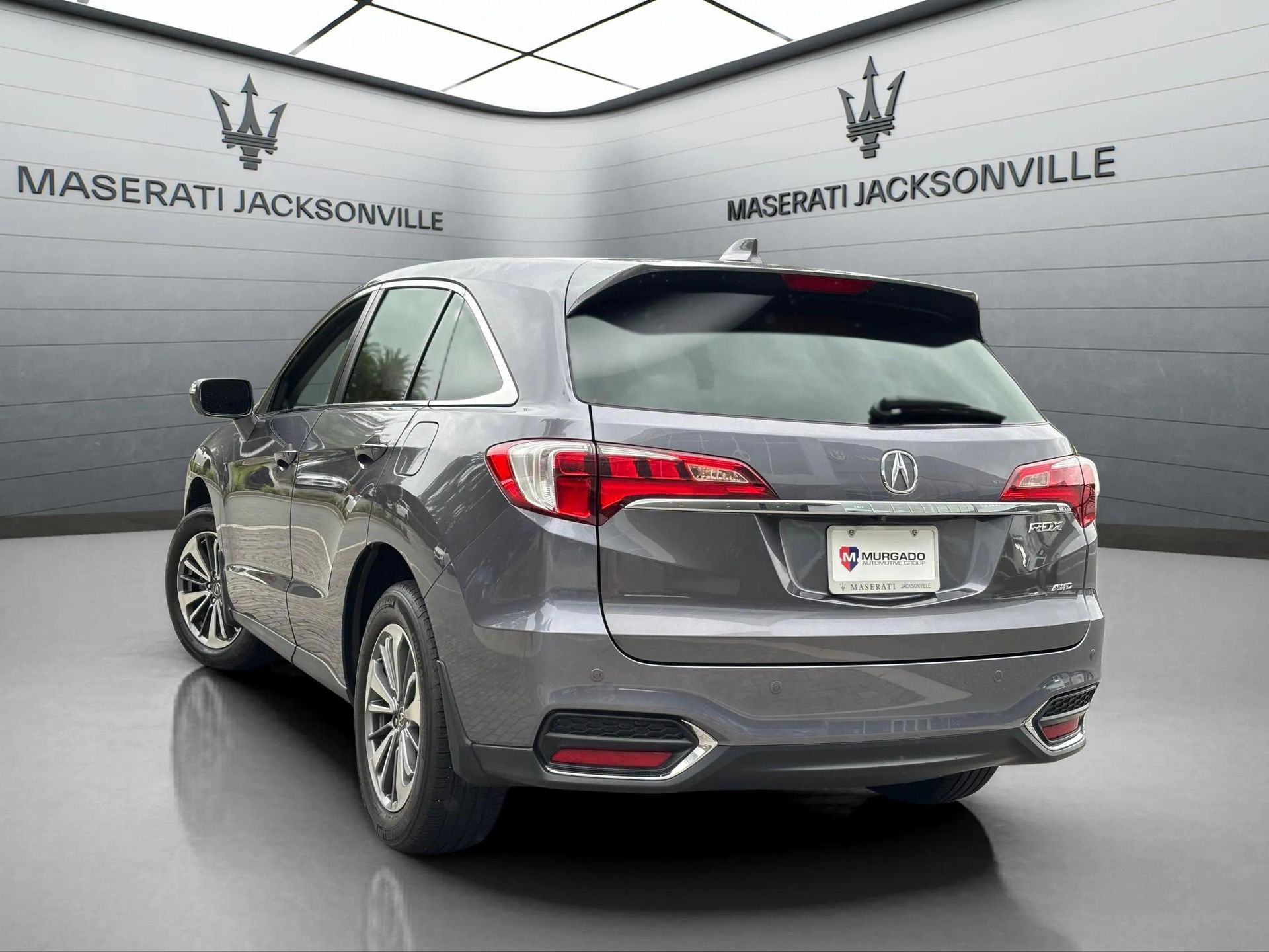 2017 Acura RDX Advance photo 2