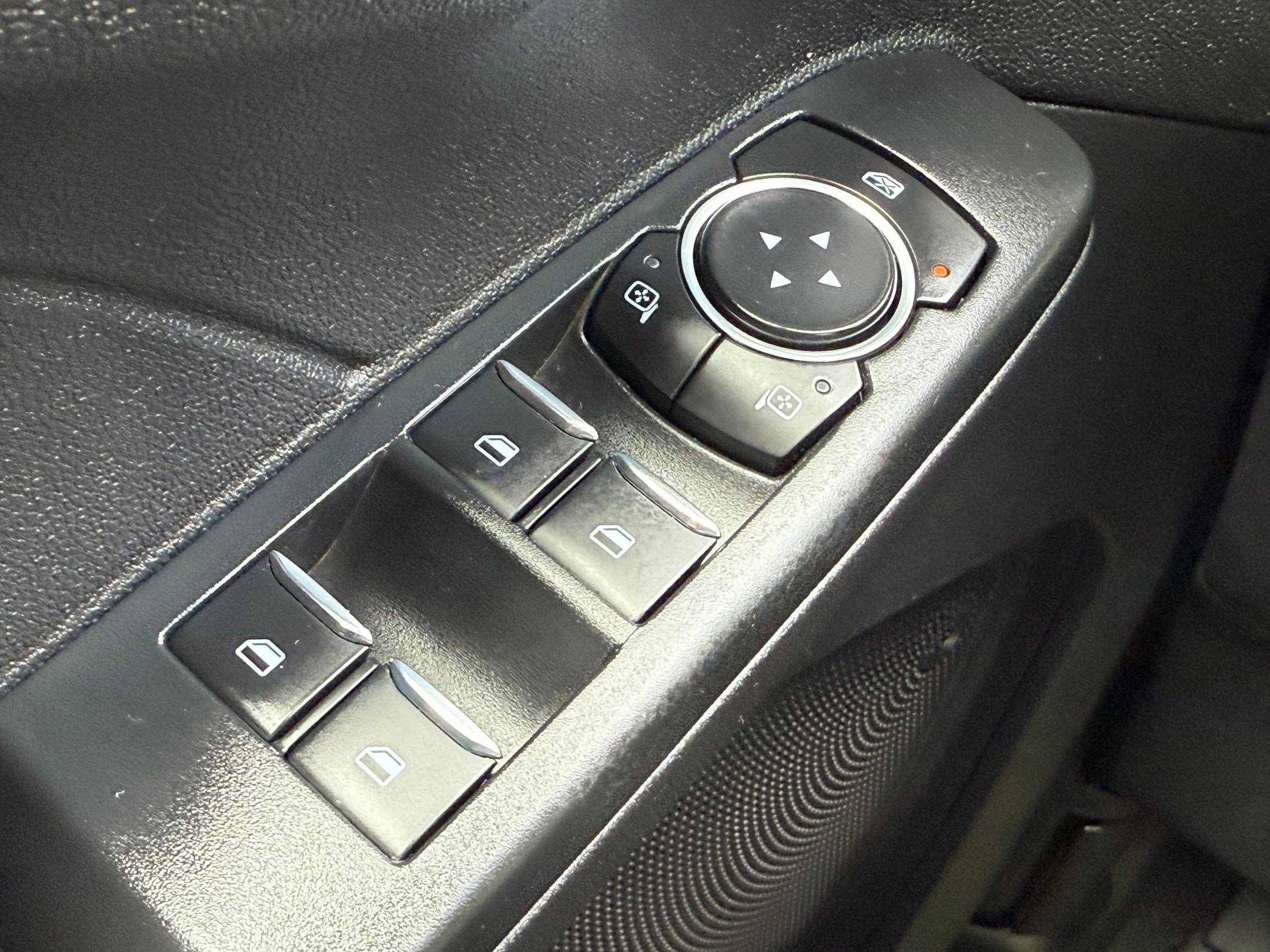 2024 Ford Escape ST-Line photo 26