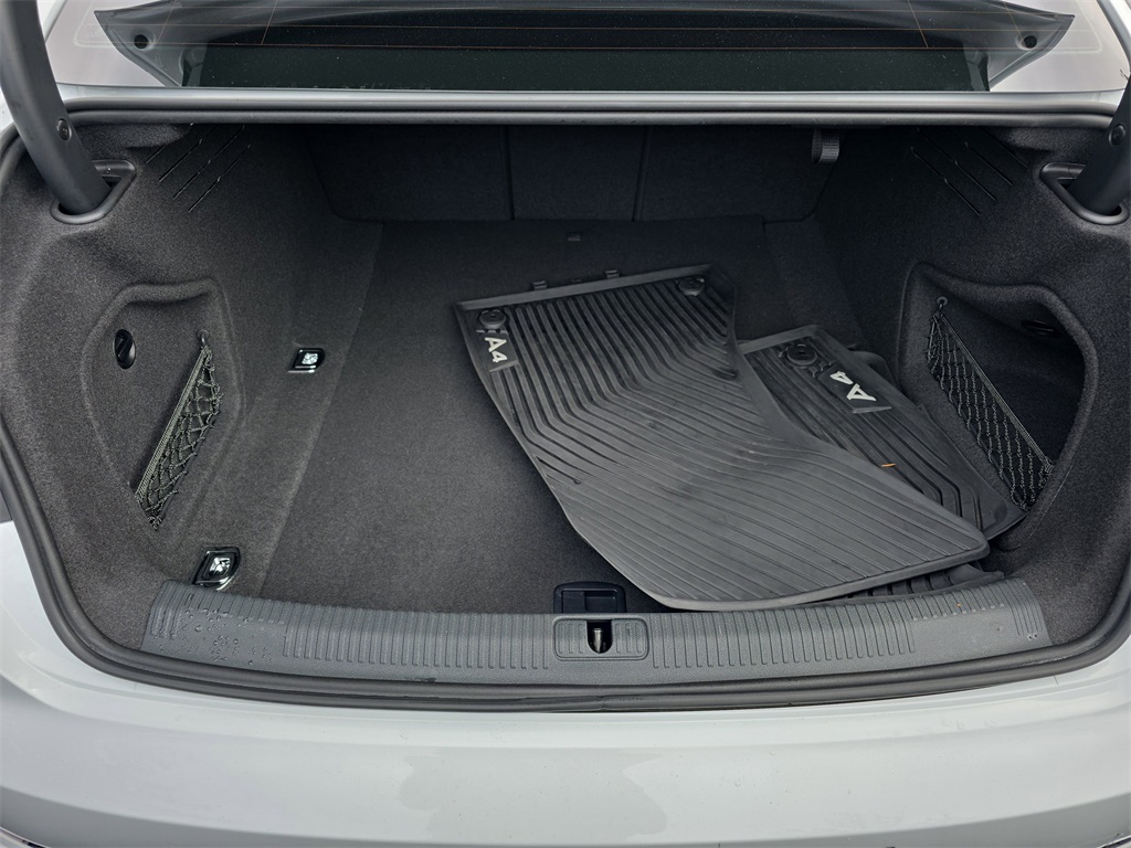 2019 Audi A4 2.0T Premium Plus photo 10