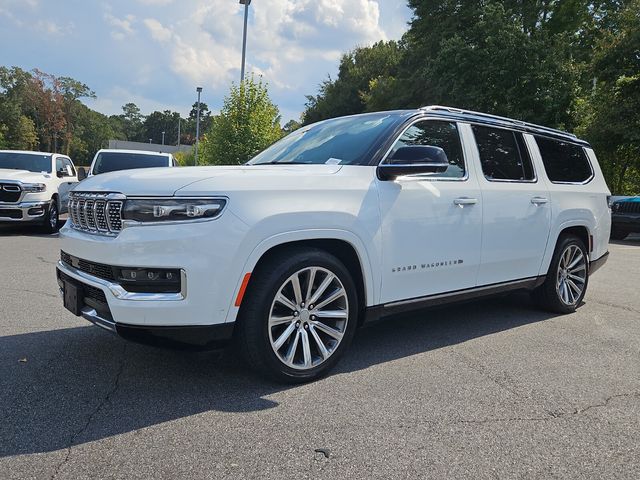 2023 Jeep Grand Wagoneer L II photo 2